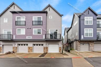 Main picture of 10882 NE Red Wing Way