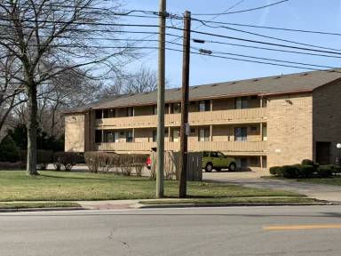 Main picture of 2376 E Market St