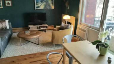 Main picture of 200 N Pearl St