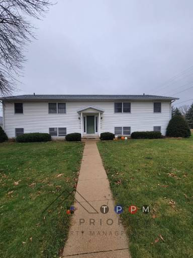 Main picture of 418 7th St SE