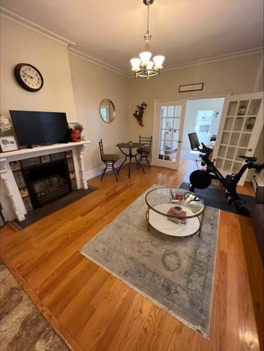 Main picture of 1826 Pine St