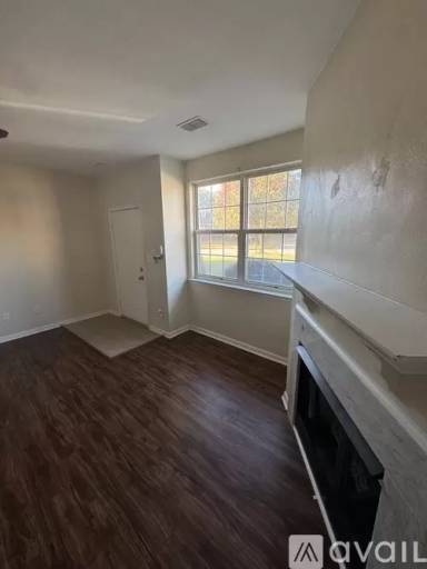Main picture of 310 Primrose Ln