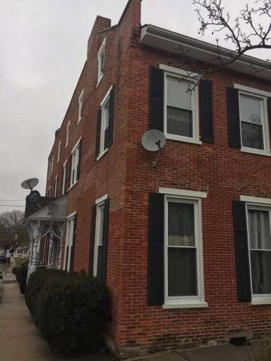 Main picture of 3 N High St