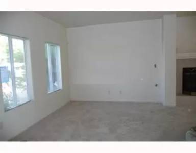 Main picture of 3217 W Colton Ave