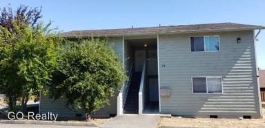 Main picture of 76 N Oak Harbor St