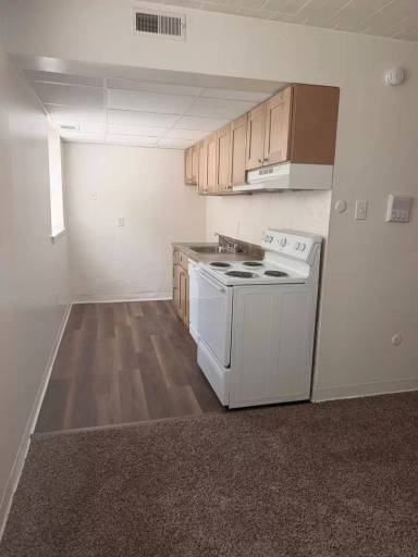 Main picture of 4909 Verona Rd