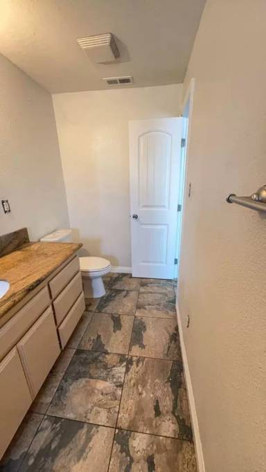 Main picture of 15971 Mission St