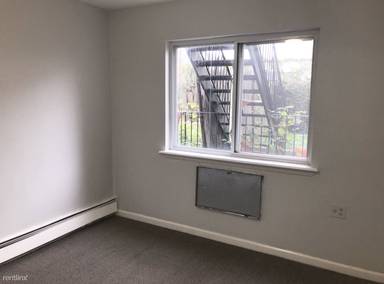 Main picture of 128 Vermont St