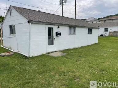 Main picture of 411 W Main St