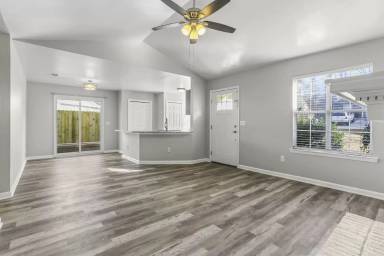 Main picture of 1248 Scripps Ct SW