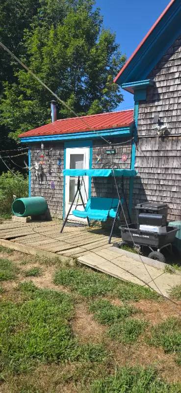 Main picture of 111 Moose Hill Rd