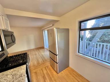 Main picture of 1610 Vallejo St