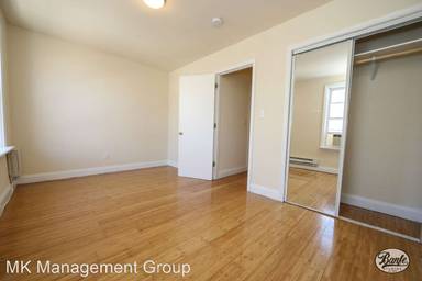 Main picture of 1630 N Sydenham St