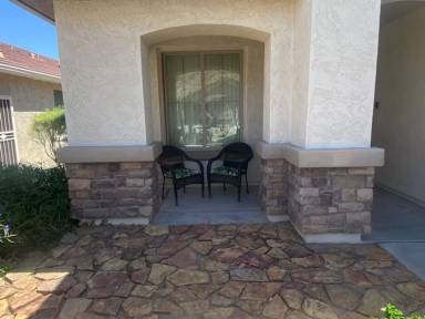 Main picture of 504 W Twin Peaks Pkwy