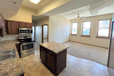 Main picture of 214 S Kline St - ROOSEVELT APTS - 5