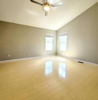 Main picture of 1560 Chesham Cir