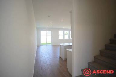 Main picture of 3316 Laurel Hill Ln