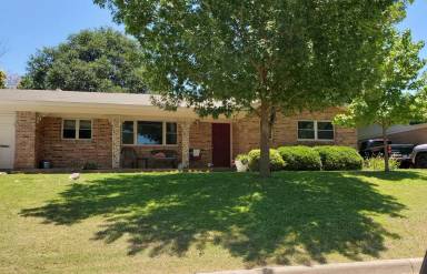 Main picture of 5809 Walla Ave