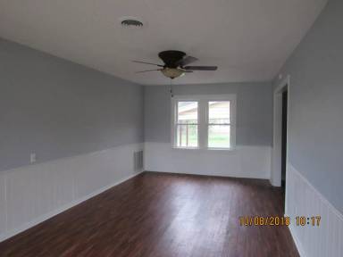 Main picture of 1913 NW Liberty Ave