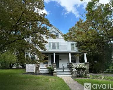 Main picture of 137 Closter Dock Rd