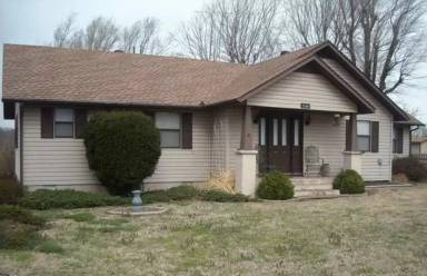 Main picture of 2349 N Main St