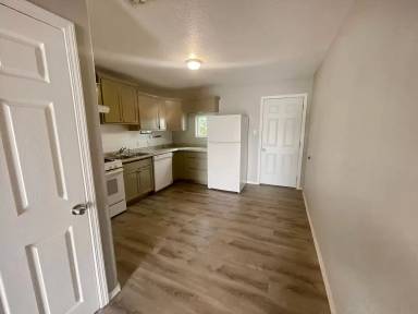 Main picture of 114-118 N 9th St