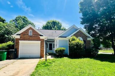 Main picture of 8502 Lockerbie Ln