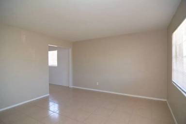 Main picture of 616 E Linden St