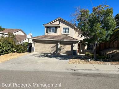 Main picture of 3821 Warbler Dr