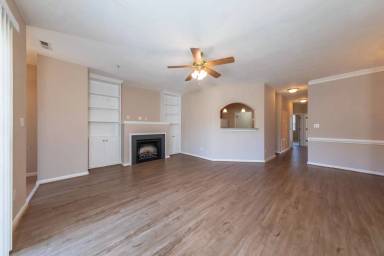 Main picture of 1003 Rustads Cir