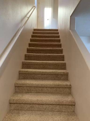 Main picture of 717 Hafen Ln