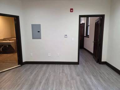 Main picture of 1135 Spring Garden St