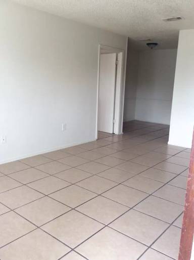 Main picture of 2326 Gardere Ln