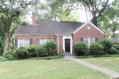 Main picture of 143 Hart Ave