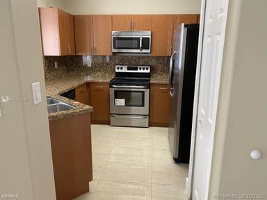 Main picture of 4890 NW 108th Pl