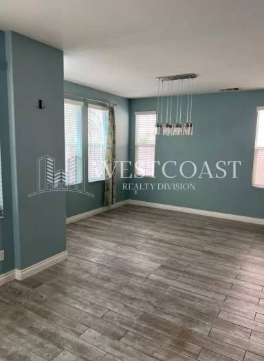 Main picture of 31834 Tamarack Ct