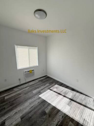 Main picture of 3611 E 60th Pl