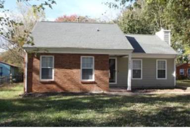 Main picture of 5634 Carved Oak Cir