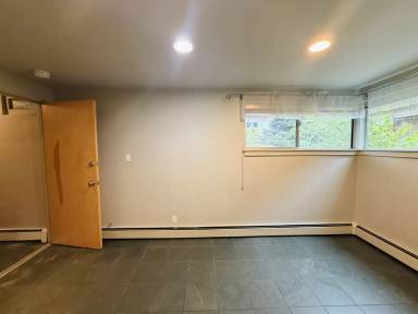 Main picture of 2113 N 37th St