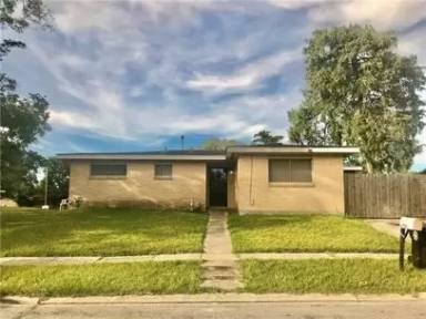 Main picture of 4701 Warren Dr
