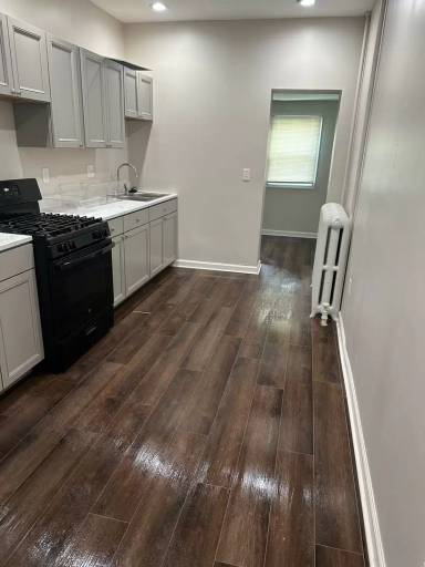 Main picture of 1731 E Federal St