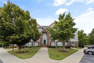 Main picture of 3473 Forestdale Dr