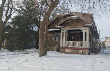 Main picture of 2663 N 46th St