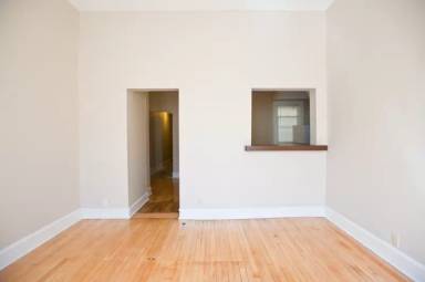 Main picture of 1603 N Van Buren St