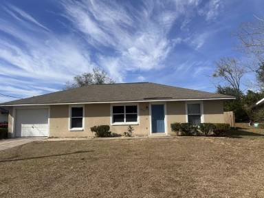 Main picture of 10806 SE 51st Ct