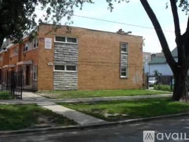 Main picture of 7011 S East End Ave