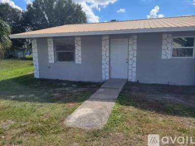 Main picture of 1200 NE 12th St