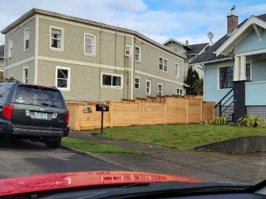 Main picture of 779 Glasgow Ave