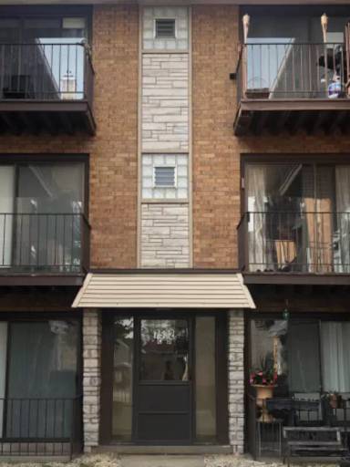 Main picture of 7532 W Belmont Ave