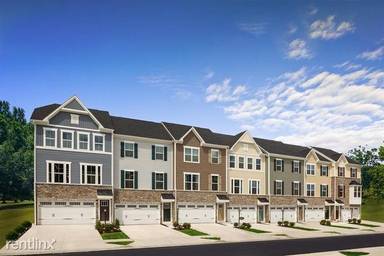 Main picture of 212 Tamworth Crk